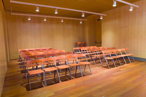 Centro de Congresos y Exposiciones Lienzo Norte, Ávila 4