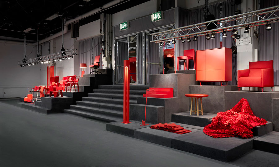 TNK 500 travels with the Red Show exhibition to promote good design